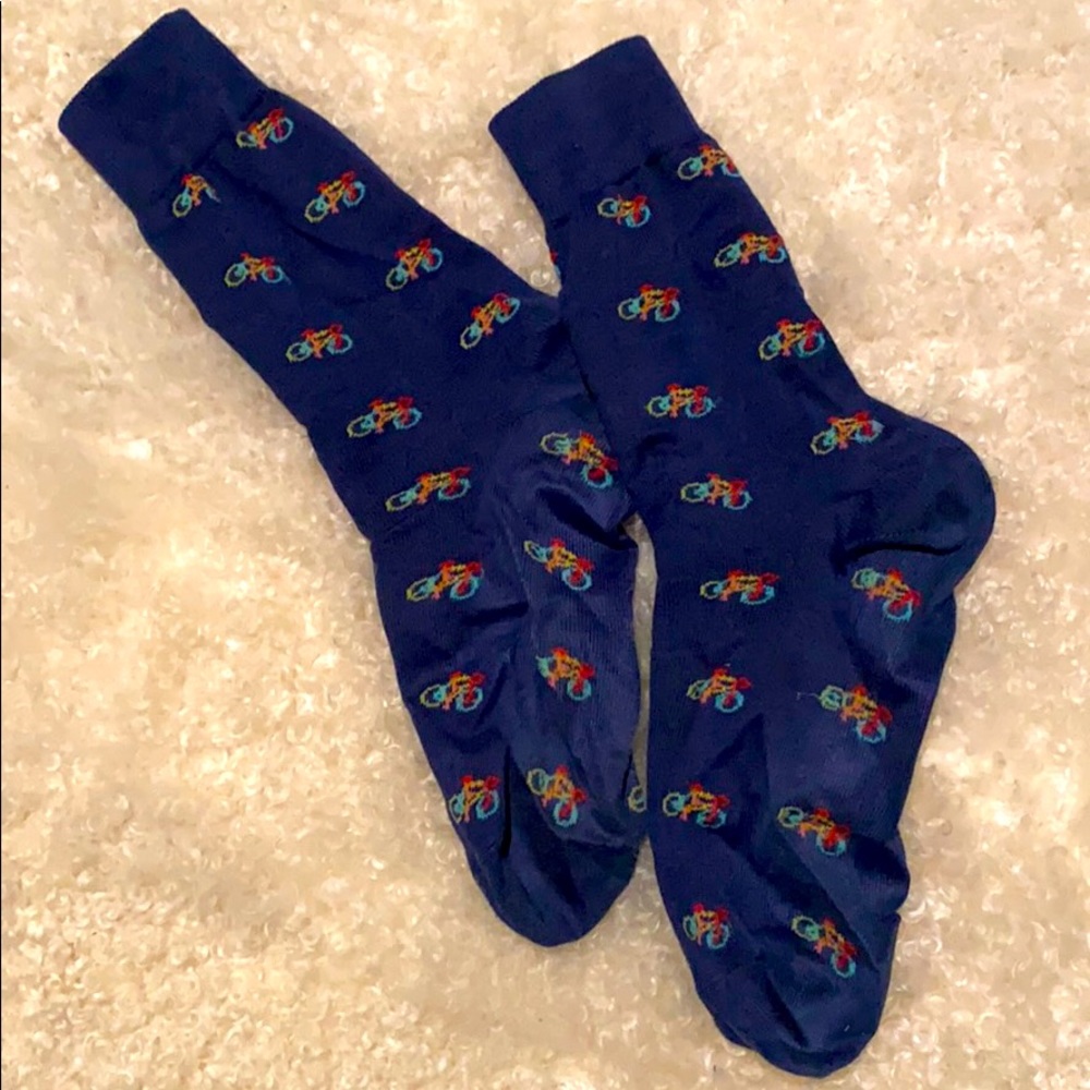 Men’s dress socks with Bicycles 🚴🏻 So handsome!